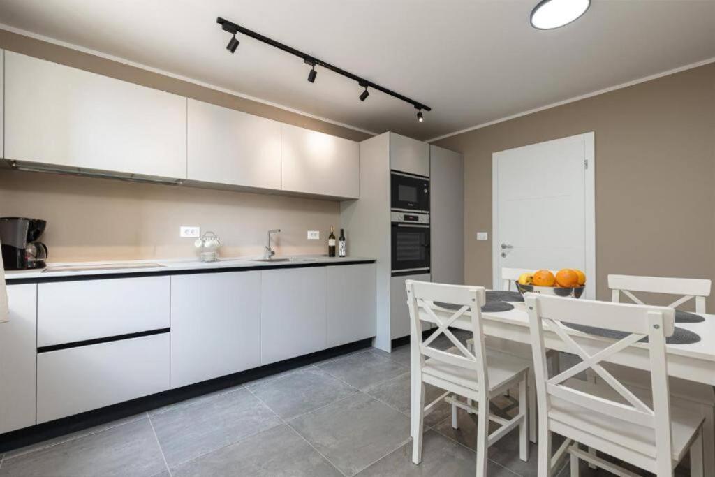Vista Mare Apartment Porec Luaran gambar